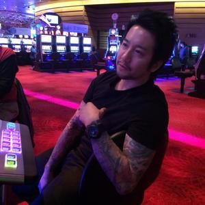 Meet your Posher, Kazuya